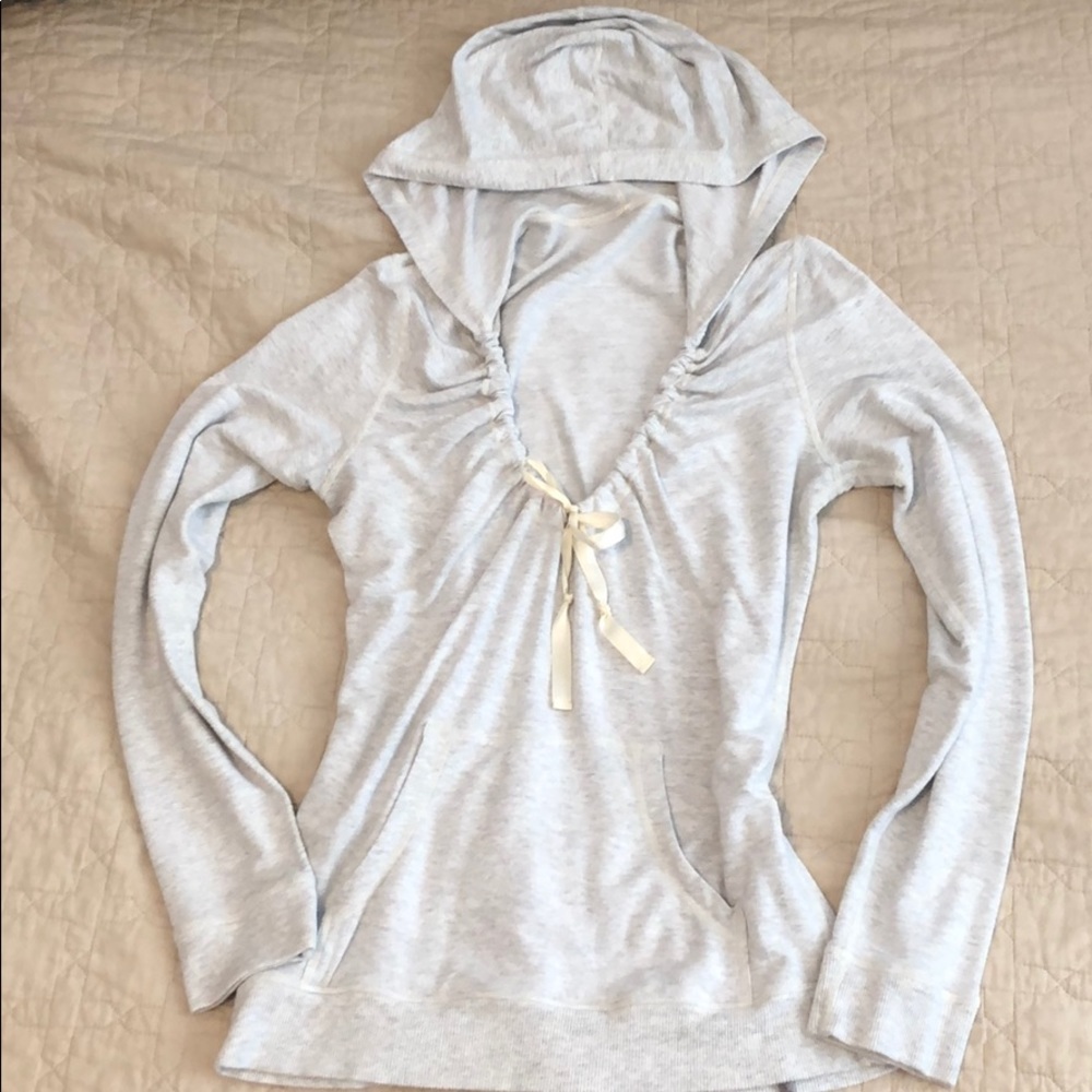 Older style Lululemon sweater
